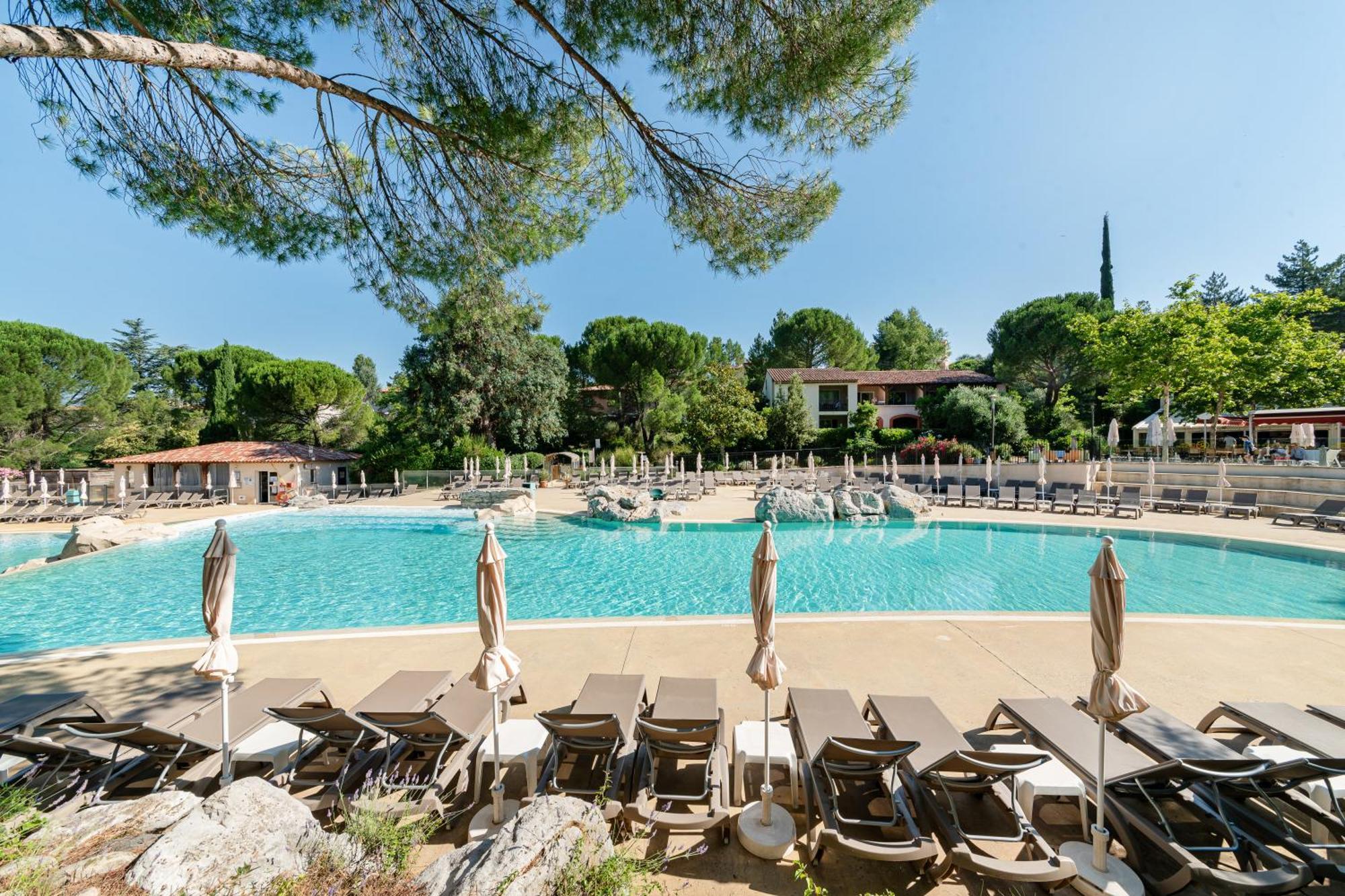 Village Pierre & Vacances Le Rouret Grospierres Dış mekan fotoğraf