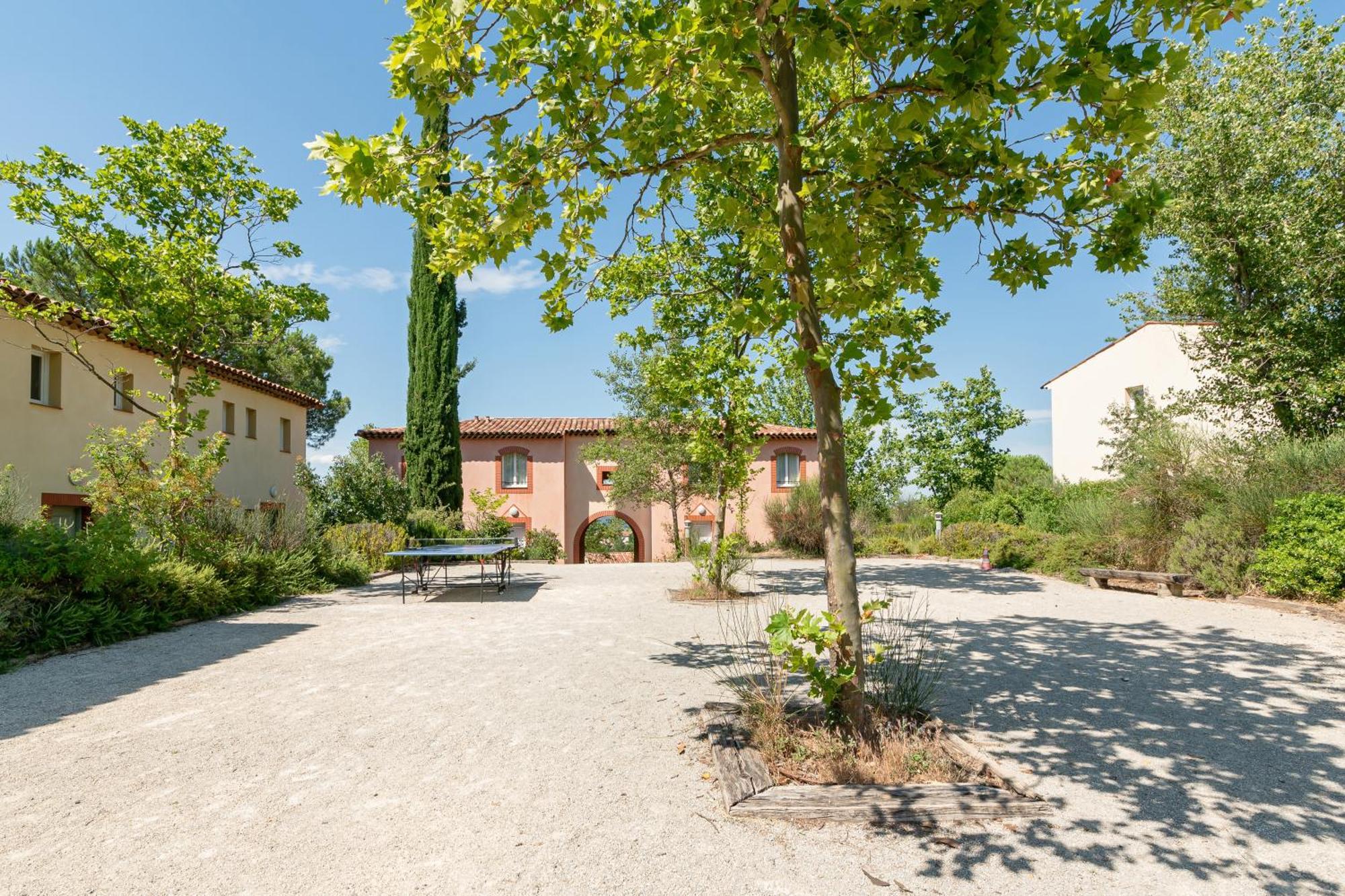 Village Pierre & Vacances Le Rouret Grospierres Dış mekan fotoğraf