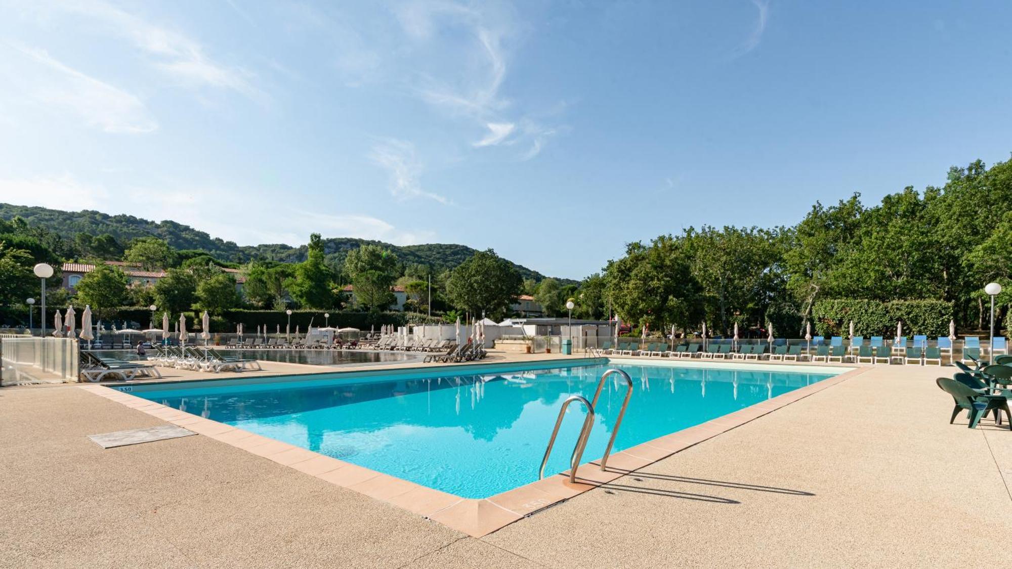 Village Pierre & Vacances Le Rouret Grospierres Dış mekan fotoğraf